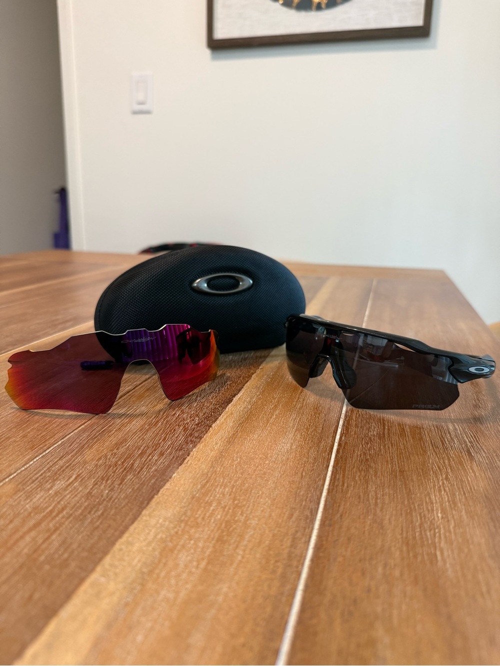 Oakley Radar® EV Path® – Original black lenses and bonus red lenses